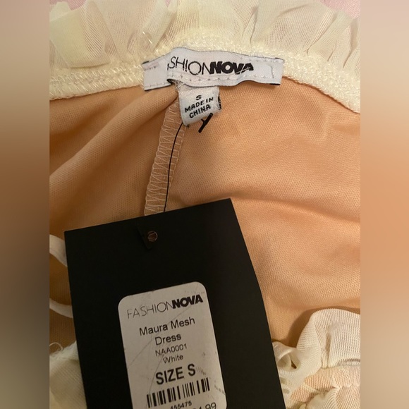 Fashion nova cream front lace up ruched dress size small - Picture 7 of 10